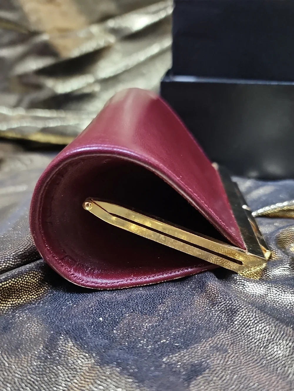 Givenchy Women's Burgundy Leather Frame Kiss Clasp Bag